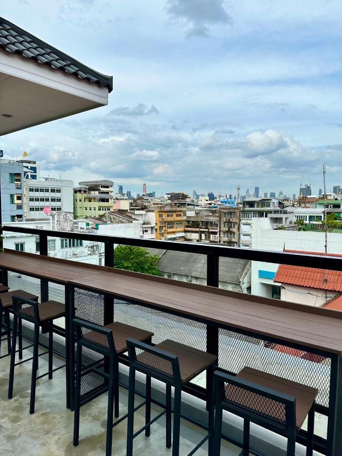 Pier 808 Hostel Bangkok Exterior photo